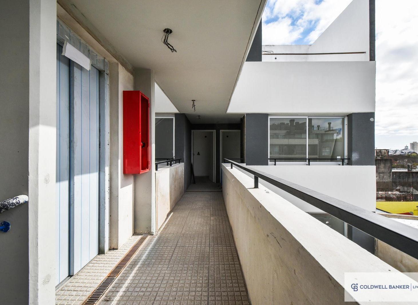 Foto de Departamento 1 y 2 ambientes en venta, imagen 2
