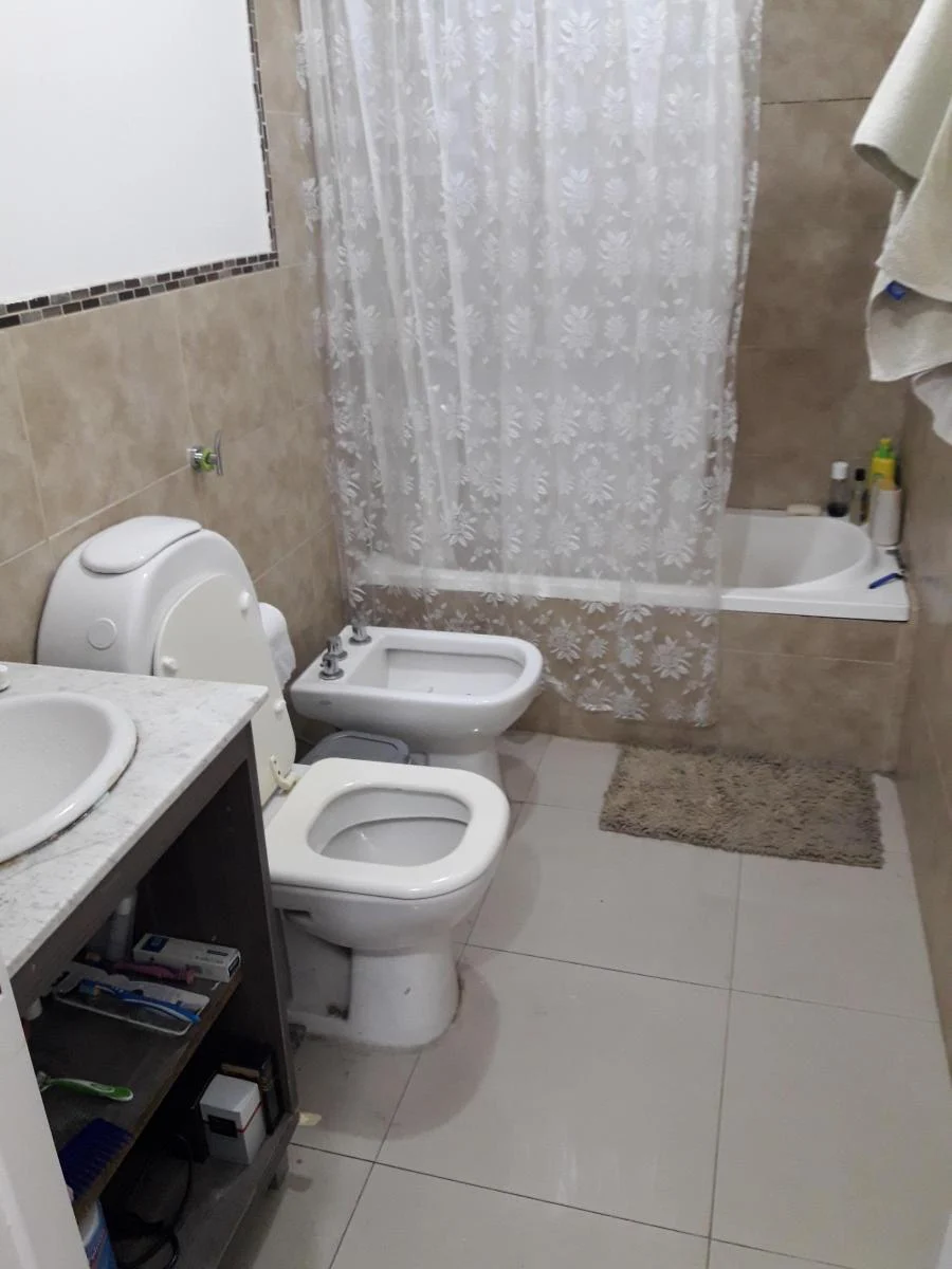 2 Ambientes por Escalera - Oportunidad 4