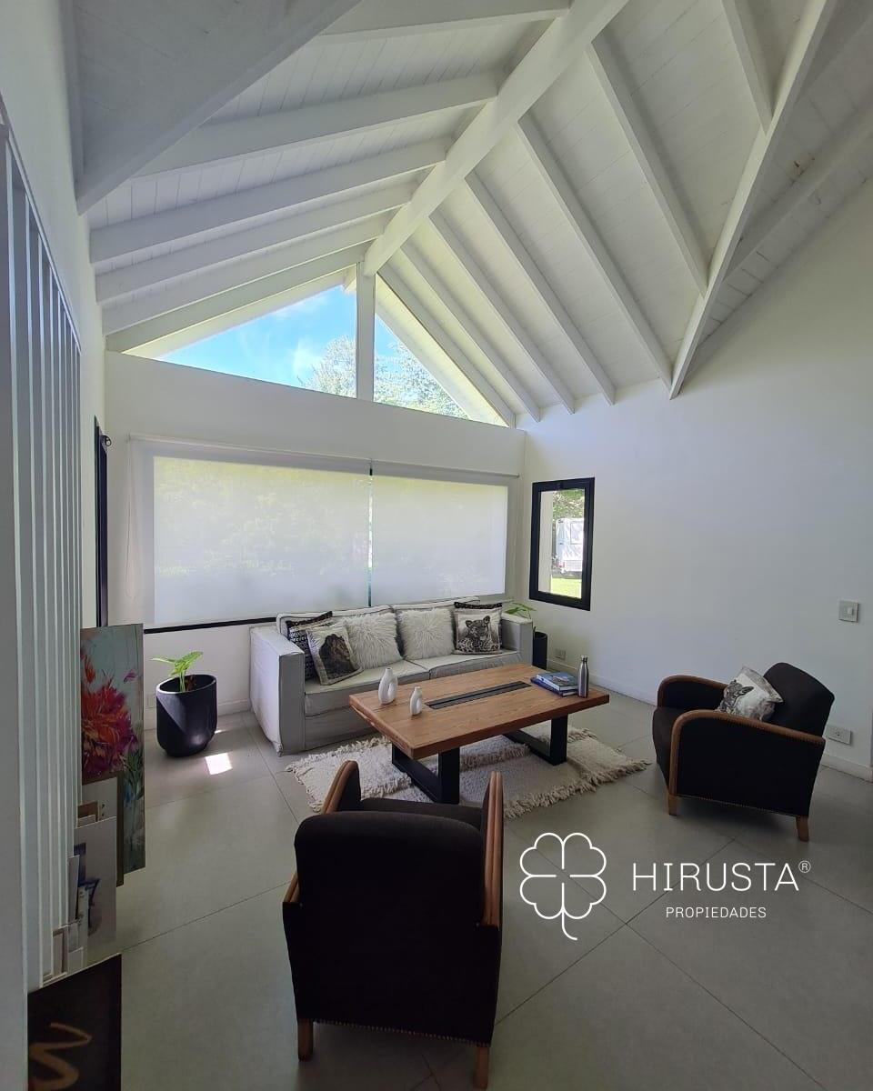 CASA EN VENTA MAYLING CC 4 DORMITORIOS+LOTE INTERNO+ESCRITORIO+DEP DE SERVICIO+LAVADERO+APTO CREDITO