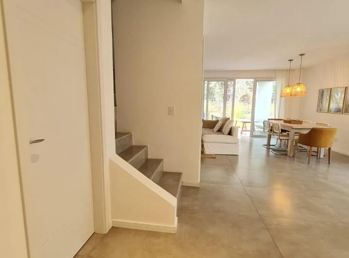 Foto de TOWN HOUSE EN ALQUILER PILARÁ, imagen 5