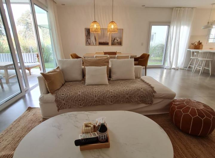 Foto de TOWN HOUSE EN ALQUILER PILARÁ, imagen 2
