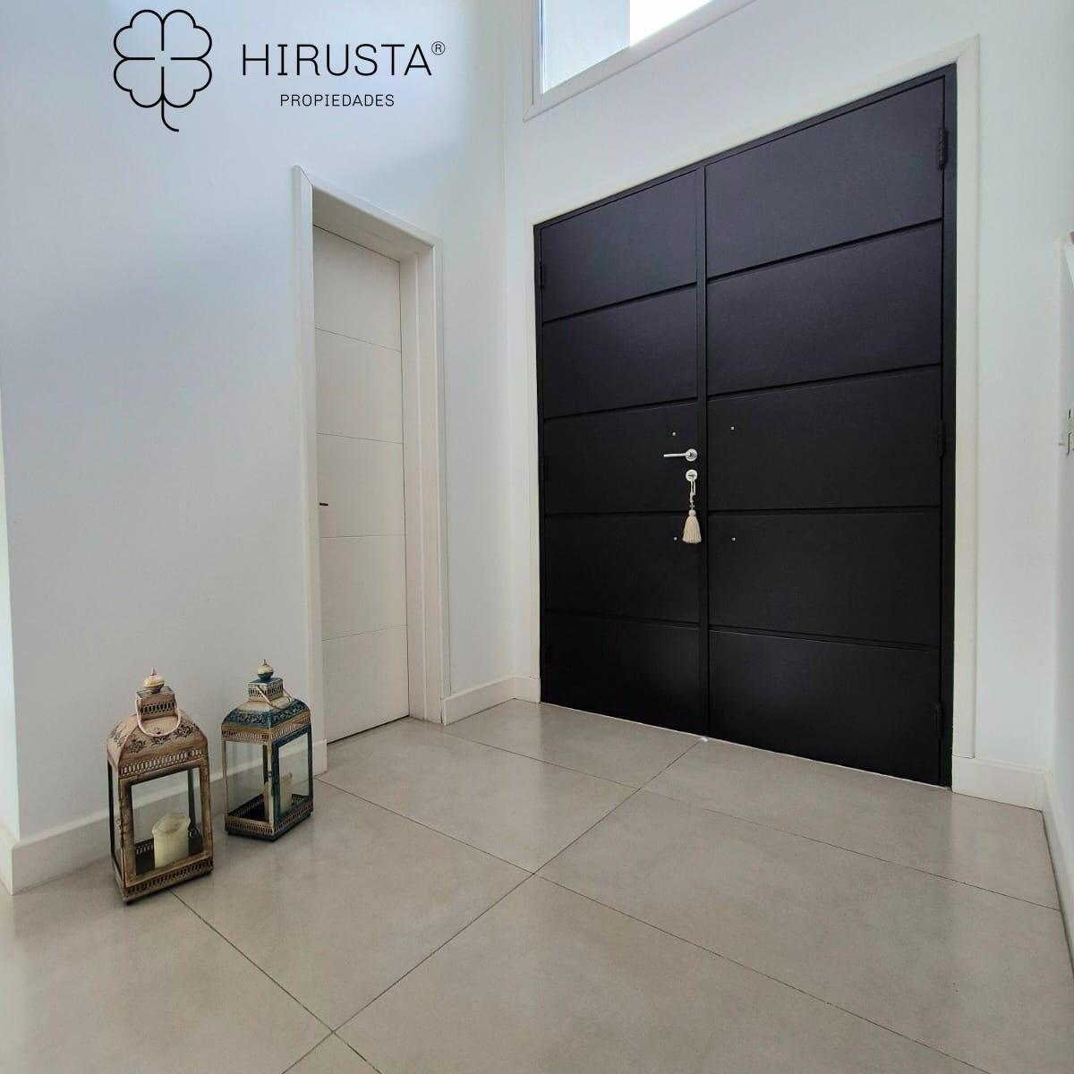 Foto de CASA EN VENTA EN AYRES PLAZA - 3 DORM - +PLAY+DEP DE, imagen 3