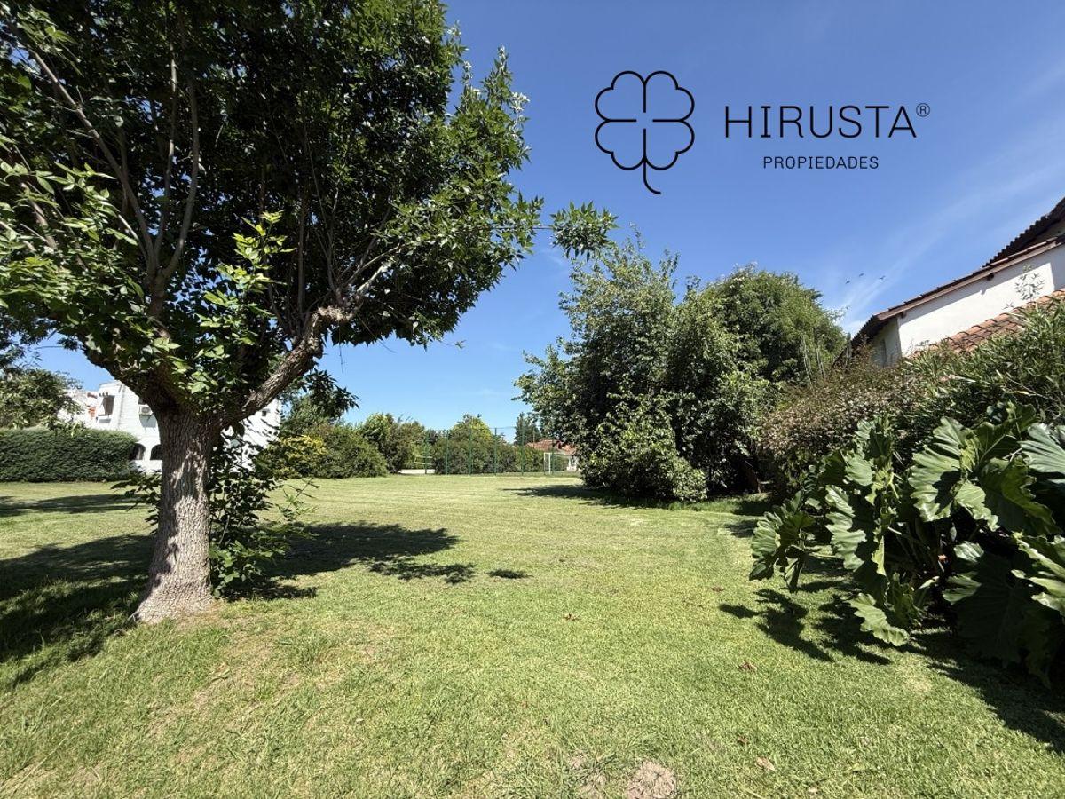 MUY LINDO LOTE EN EXCELENTE BARRIO ARANJUEZ, ESCOBAR+CANCHA DE GOLF+TENNIS+EXCELENTE ACCESO+HIRUSTA