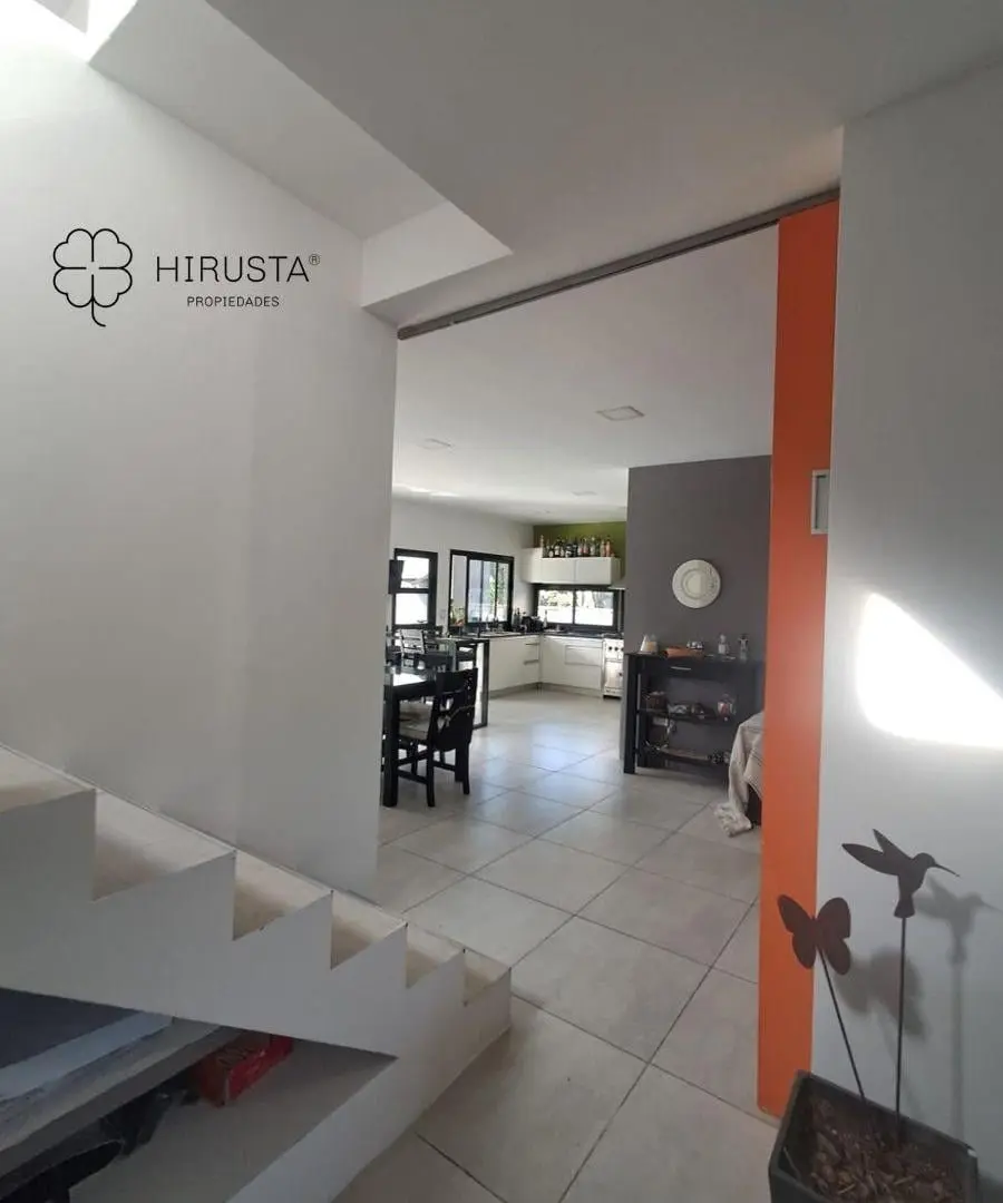 CASA EN VENTA EN LOS ROBLES 3 DORM+PLAY/ESCRITORIO+LAVADERO+TOILETE+PARRILLA+PILETA+APTO CREDITO 3