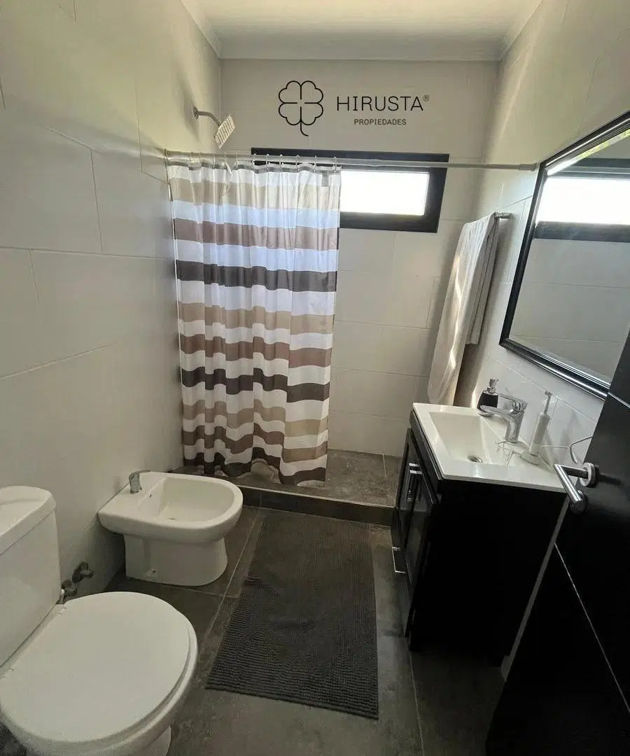 Casa en alquiler La Cañada + 1 Planta + 3 Dorm. + Pileta + Galeria y Cocher Cubierta + Parrilla+mueb 3