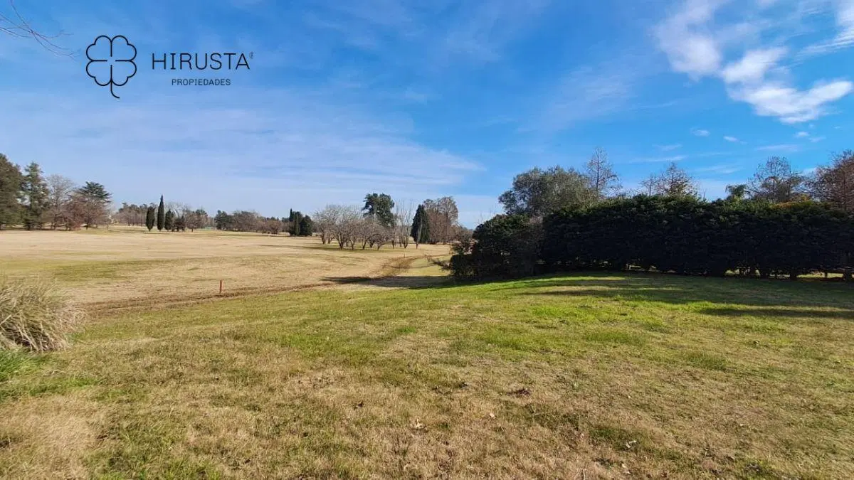 Espectacular lote en carmel de 1250m2 sobre el golf 2