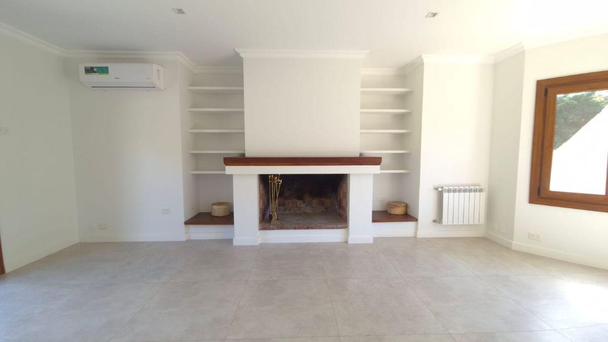 Foto de CASA EN ALQUILER MAYLING CLUB DE CAMPO - 3 DORM - HIRUSTA PROPIEDADES, imagen 3