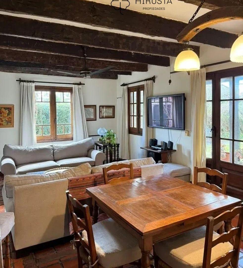 Foto de CASA EN VENTA EN LA BOTA+3 DORMITORIOS+PILETA+PARRILLA+LAVADERO, imagen 2