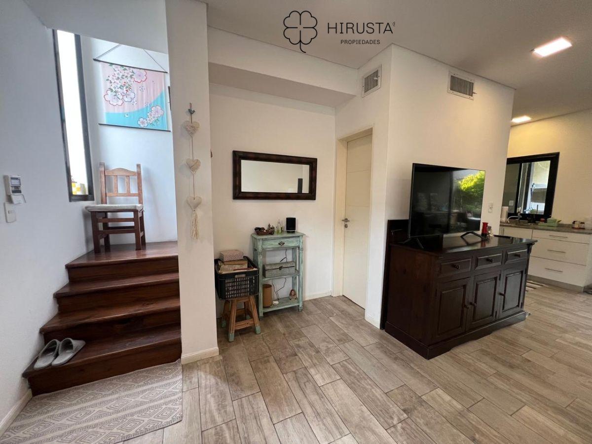 Foto de Duplex en venta 3 dormitorios+jardin+galeria con, imagen 1