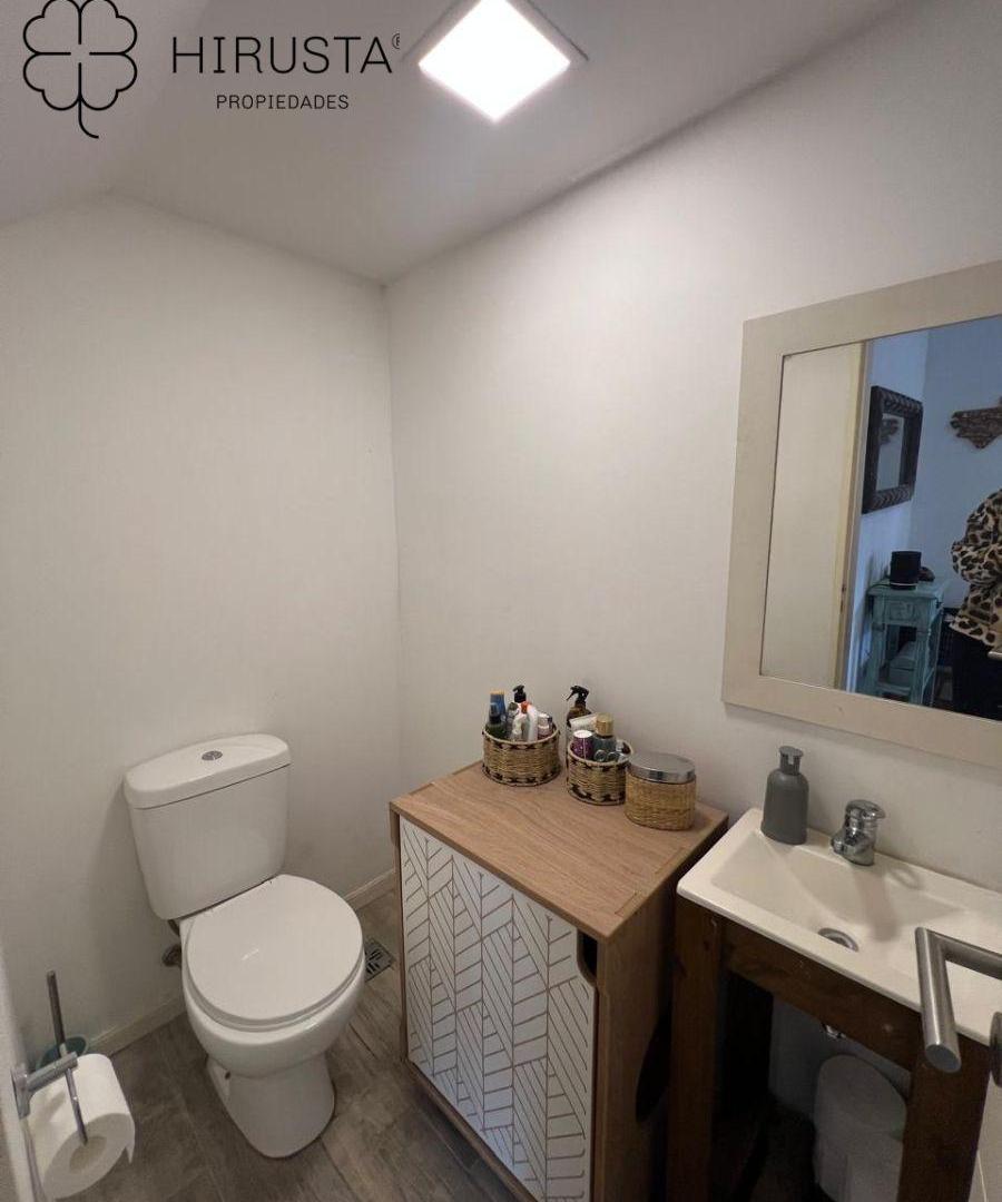Foto de Duplex en venta 3 dormitorios+jardin+galeria con, imagen 2