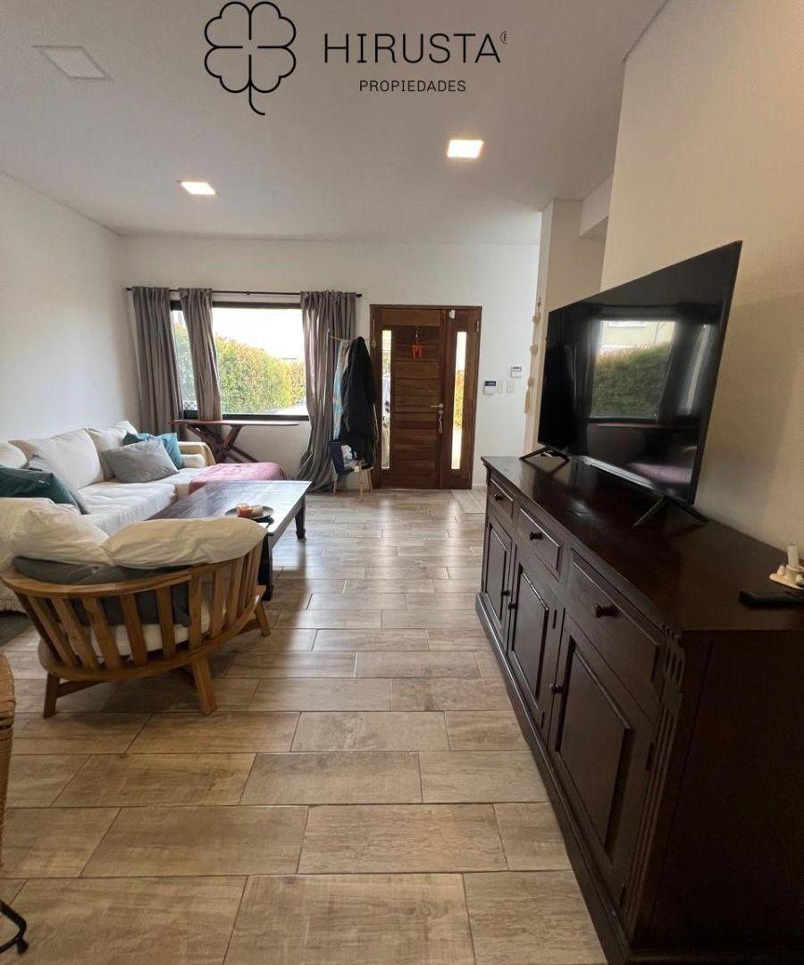 Foto de Duplex en venta 3 dormitorios+jardin+galeria con, imagen 3