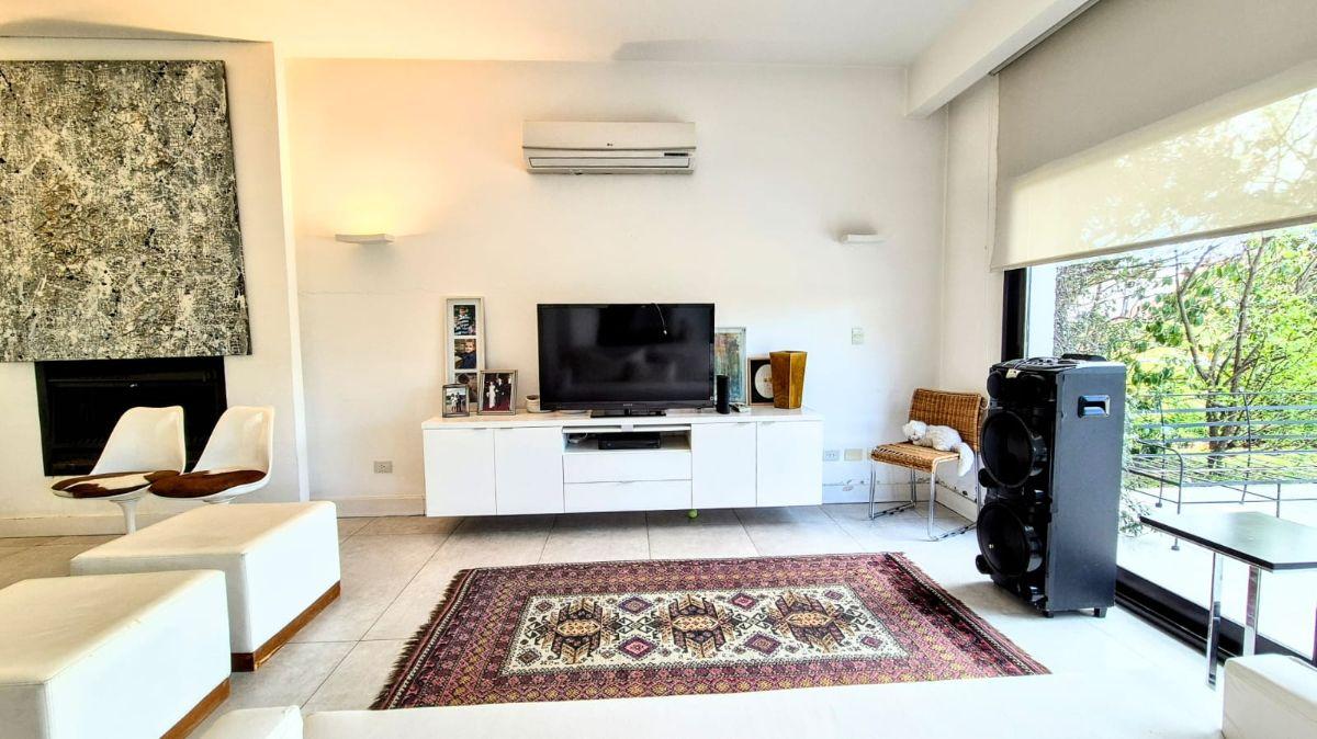 Foto de CASA EN VENTA - 3 DORM EN SUITE - MAYLING C.C. - HIRUSTA PROPIEDADES, imagen 1
