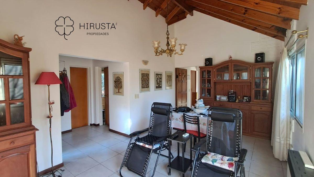 Foto de CASA EN VENTA EN BARRIO LOS SAUCES+2 DORM+2 BAÑOS+PARRILLA+COCHERA, imagen 5