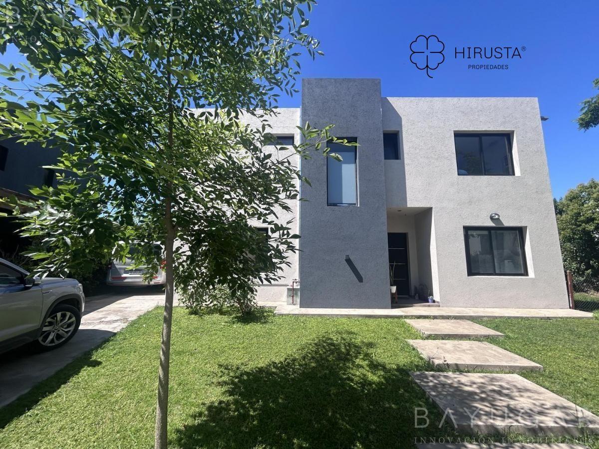 Foto de casa en venta 4 dormitorios+escritotio+ 2 baños+toilette+lavadero +los, imagen 4