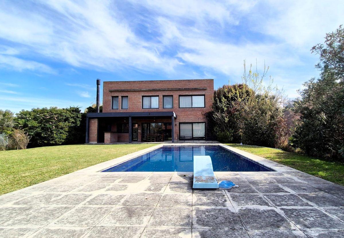 Foto de CASA EN VENTA EN MAYLING CLUB D ECAMPO - 3 DORM - MAYLING CLUB DE CAMPO, imagen 1