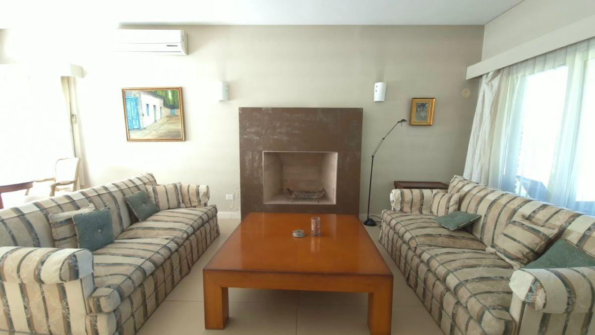 Foto de CASA EN VENTA Y ALQUILER - 3 DORM - MAYLING CLUB DE CAMPO - HIRUSTA, imagen 5