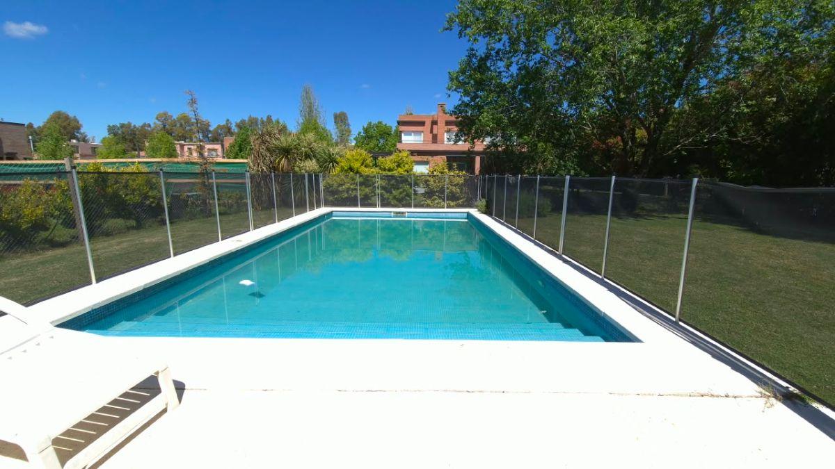 Foto de ALQUILER TEMPORARIO - 3 DORM - MAYLING CLUB DE CAMPO - HIRUSTA, imagen 3