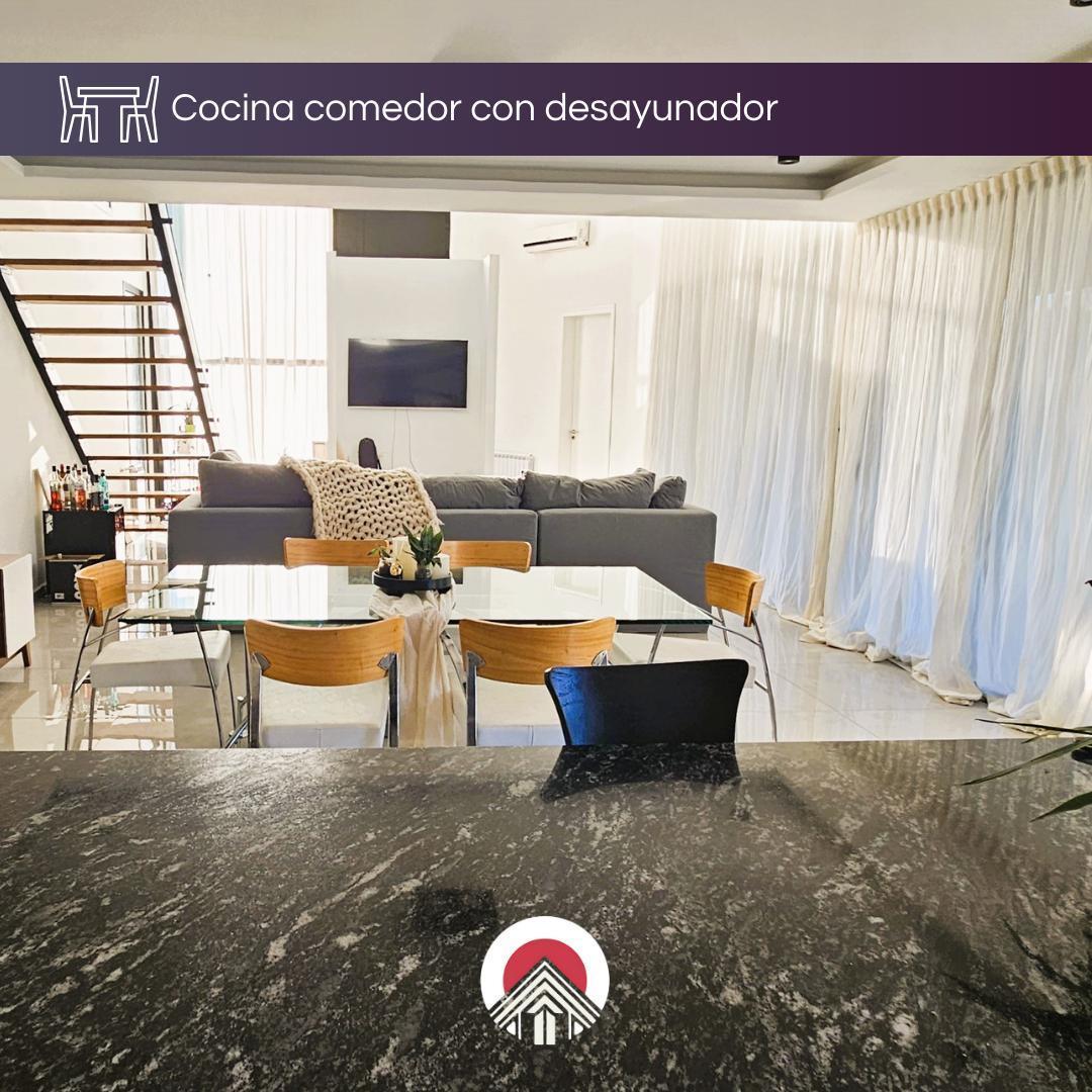 Hermosa Casa en Chacras de La Villa, Villa Allende 1