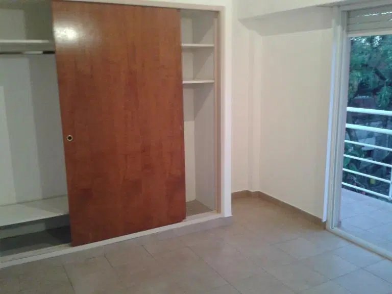 DEPARTAMENTO 2 AMB C/PATIO Y BALCON 2