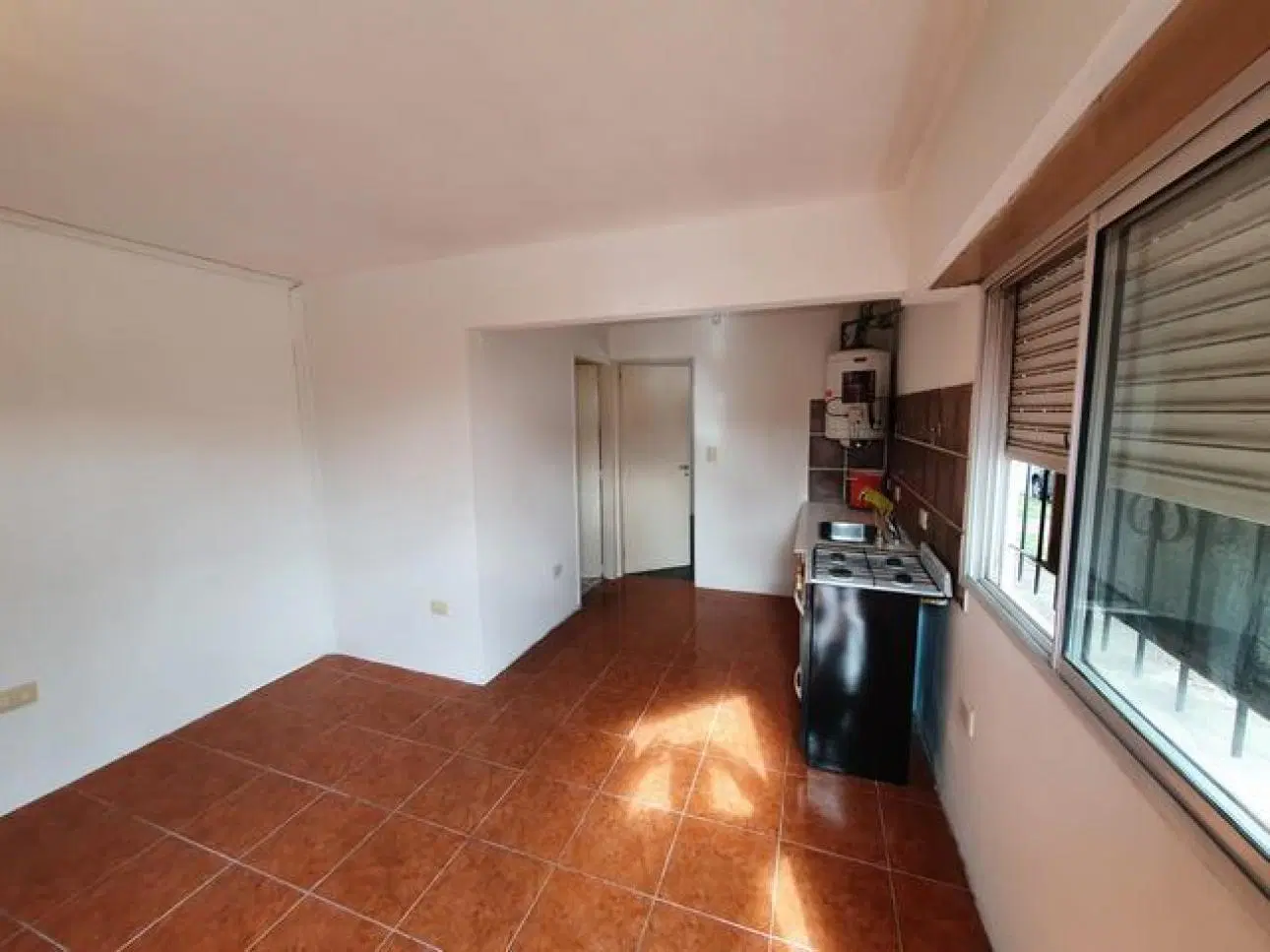 DEPARTAMENTO 2 AMB CON PATIO VILLA BOSCH 2