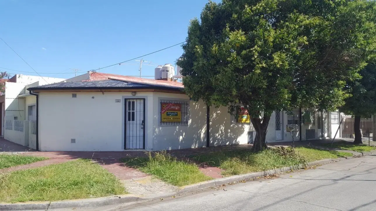 DEPARTAMENTO 2 AMB CON PATIO VILLA BOSCH 5