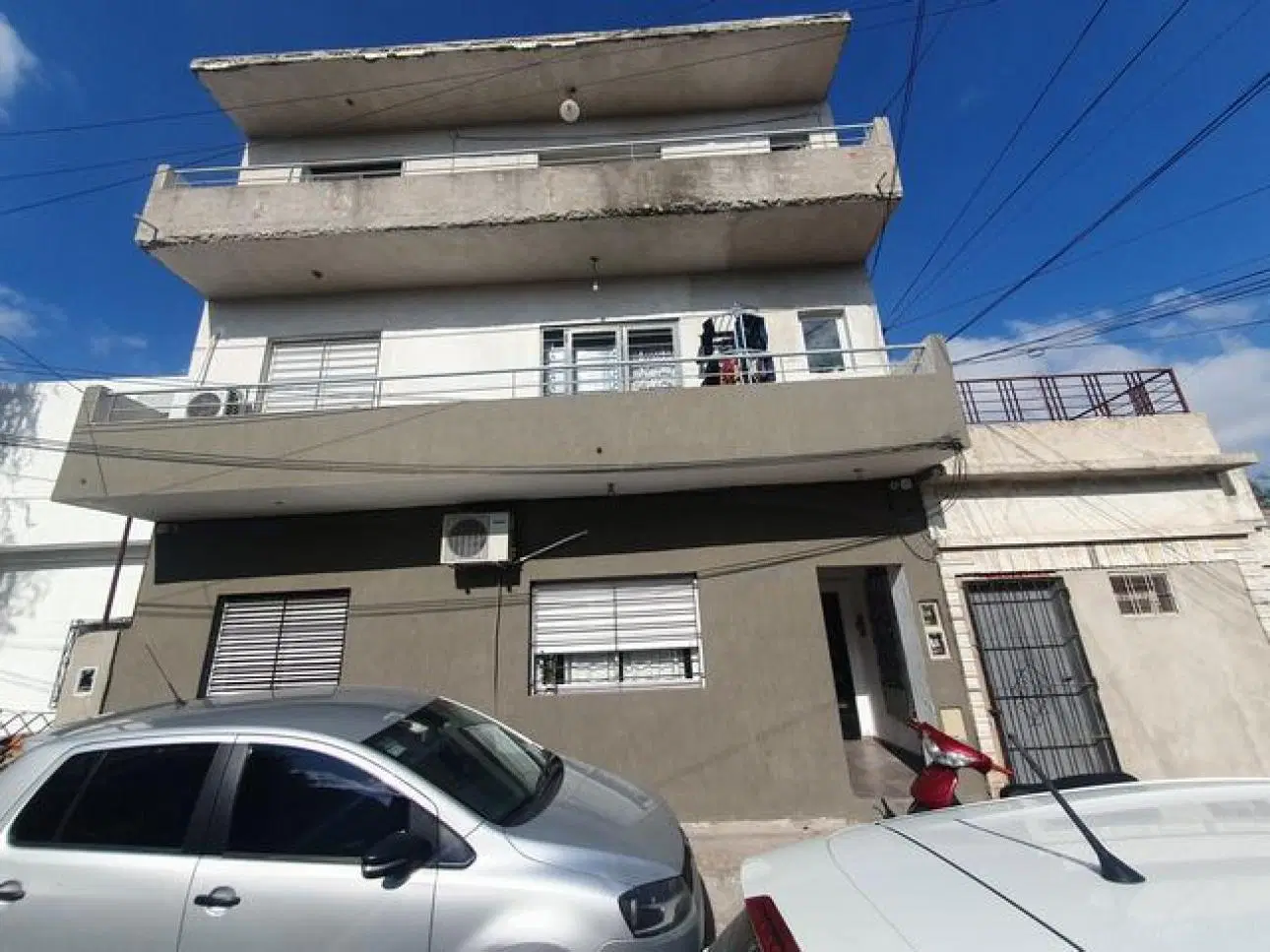 DEPARTAMENTO 2 AMB  P BAJA FRENTE MARTIN CORONADO 2