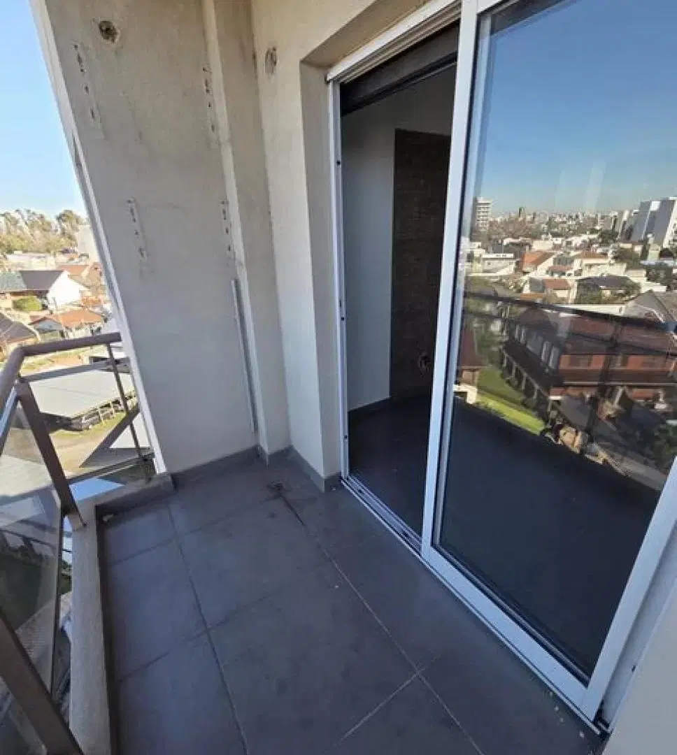 DEPARTAMENTO 2 AMB CON COCHERA 300M ESTACION VILLA BOSCH 2