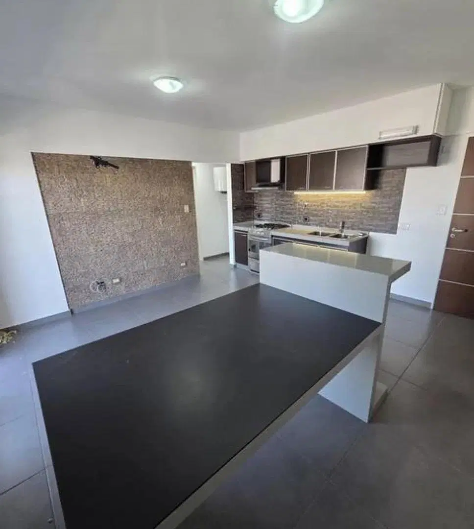 DEPARTAMENTO 2 AMB CON COCHERA 300M ESTACION VILLA BOSCH 4