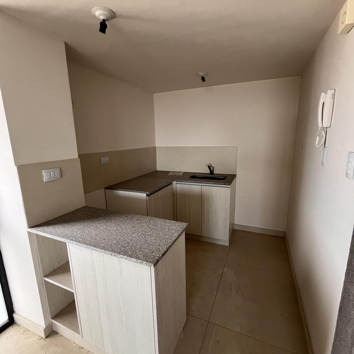 Departamento en Alquiler / Venta 4