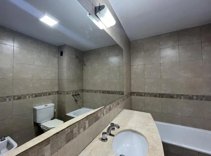 Departamento en Barrio Sur 3