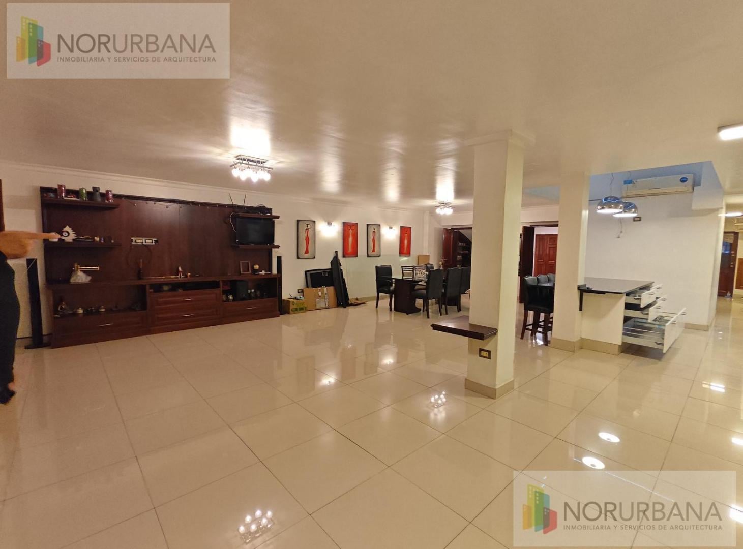 Foto de Casa en alquiler - Barrio Norte, imagen 2