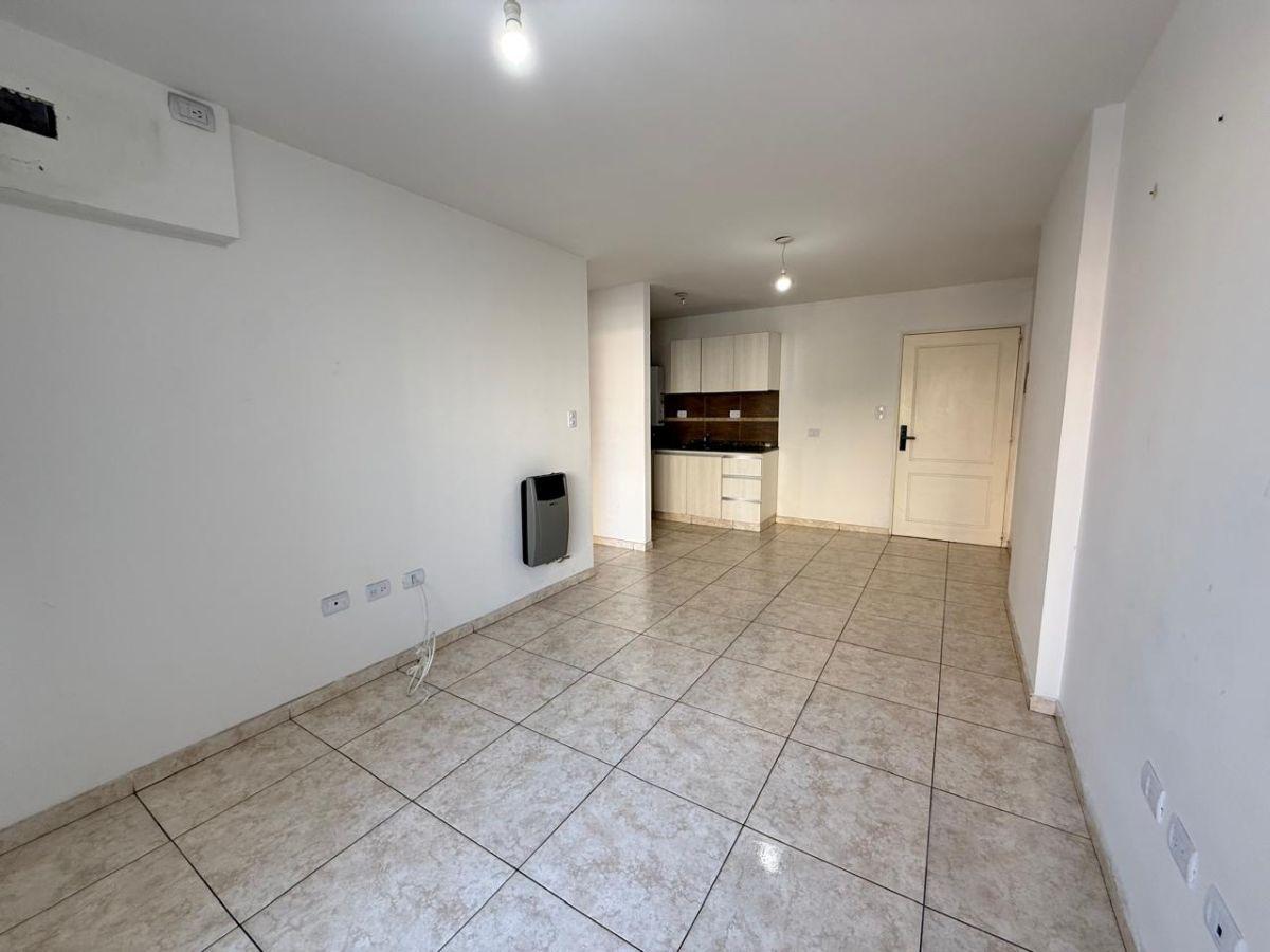 Foto de ALBERDI I 1 DORMITORIO CON BALCON Y ASADOR I PILETA SEG 24HS, imagen 5