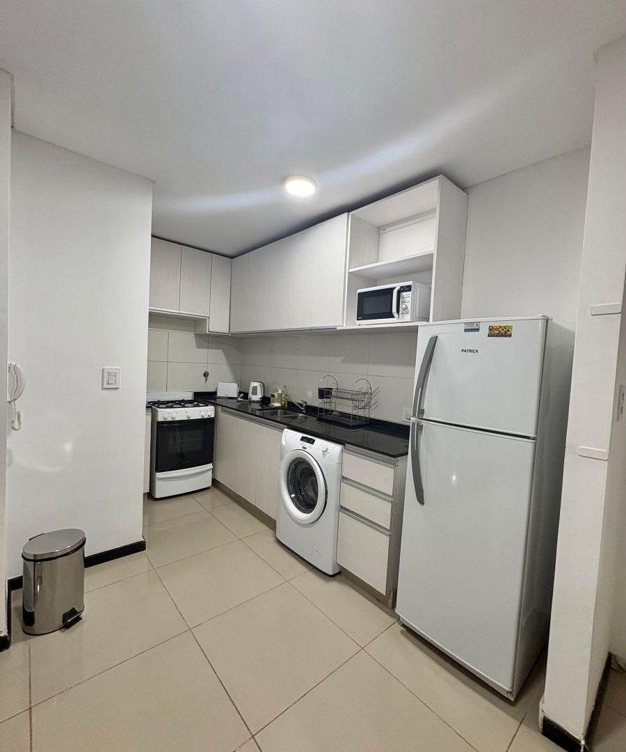 Foto de Alquiler en Av Estrada - Precio final con gastos incluidos - (1) Dor full amoblado en Nueva Córdoba-, imagen 3