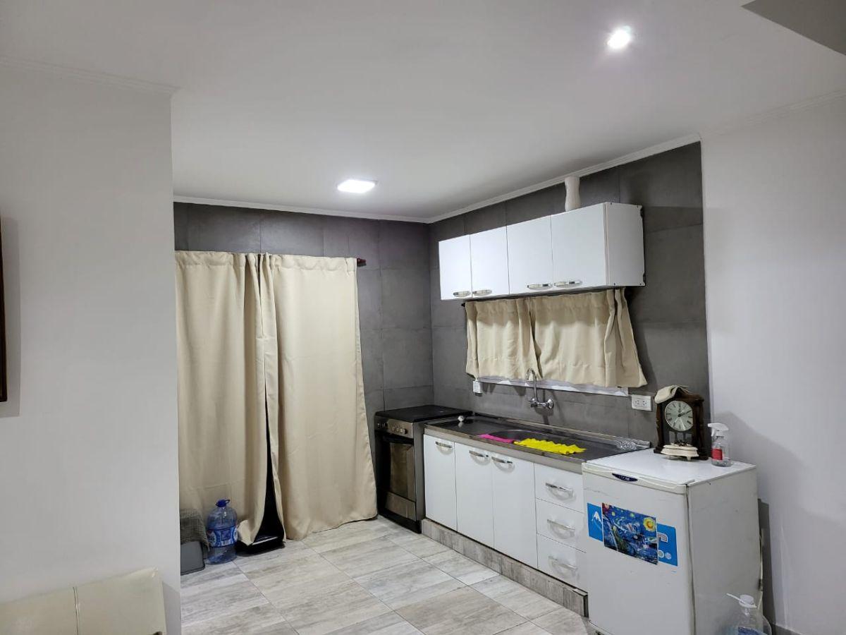 Foto de VENDE-PERMUTA DÚPLEX MODERNOS DE 3 AMBIENTES A METROS DEL MAR, imagen 4