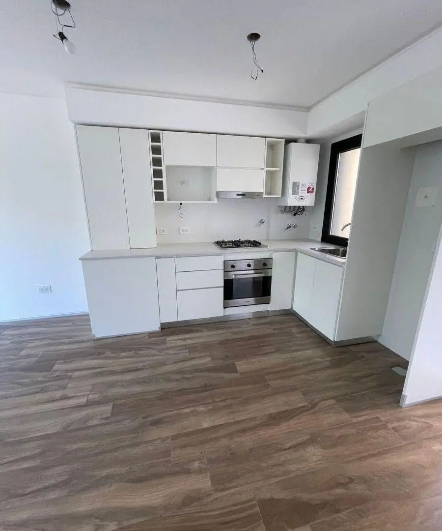 AMPLIO DEPARTAMENTO 2 AMBIENTES A ESTRENAR EXTERNO CON COCHERA CHAUVÍN 3