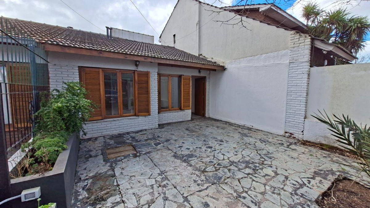 Foto de CHALET EN DÚPLEX DE 4 AMBIENTES CON PARQUE, imagen 5