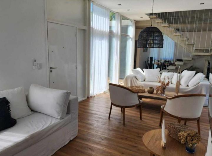 Casa  en Alq. Temporario en Marayui, Mar Del Plata, General Pueyrredón 4