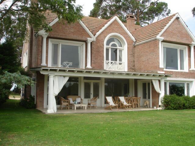 Casa con pileta en Alq. Temporario en Marayui C.C., Chapadmalal 1