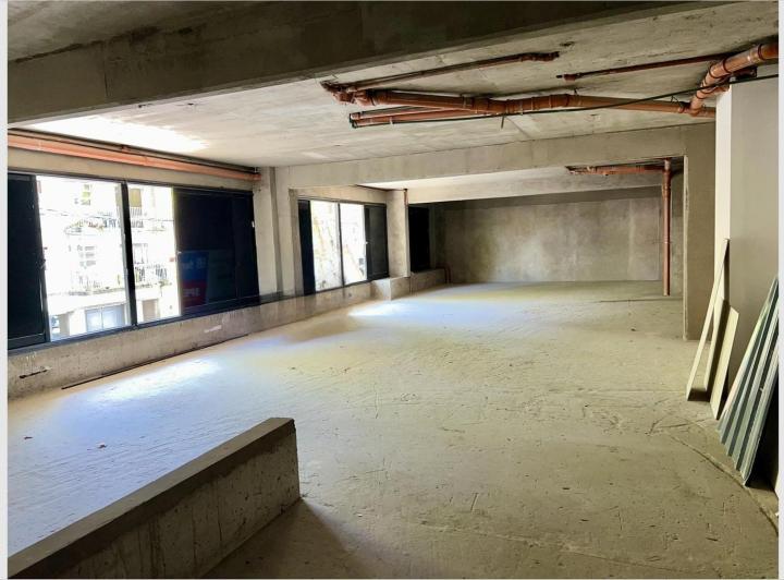 Foto de Venta de Local / Oficina en Villa Urquiza, imagen 2