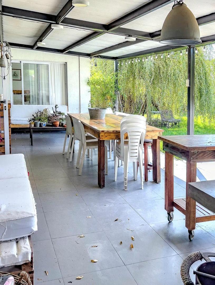 Casa en venta. Un planta. Apta crédito en San Gabriel