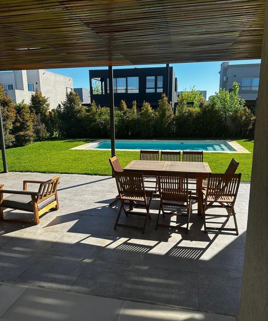 Foto de Casa - Los Castaños, imagen 1