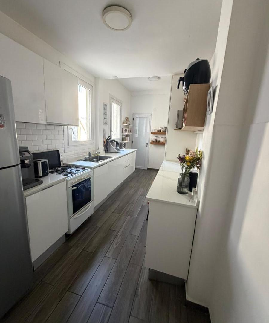 Foto de Alquiler. Excelente semipiso 3 ambientes en Recoleta, imagen 2