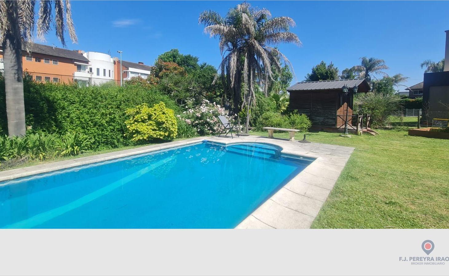 Foto de Casa en Venta en Rincon De La Costa - Tigre, imagen 1