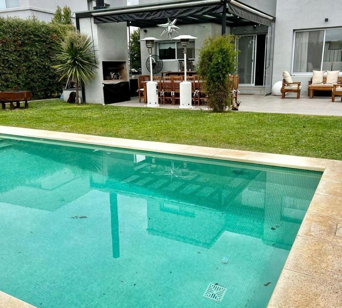 Foto de Casa - Los Castaños, imagen 1