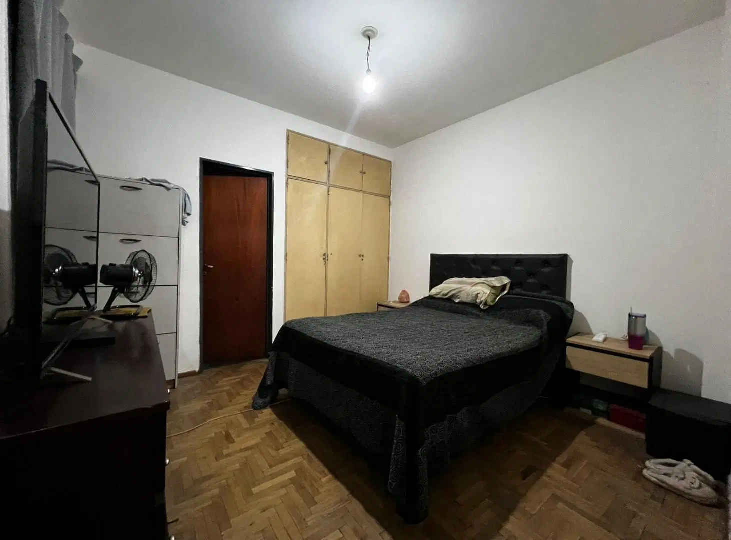 Departamento de 1 dormitorio con patio en Venta en Entre Rios y Balcarse (Alquilado con Renta) OPORT 5