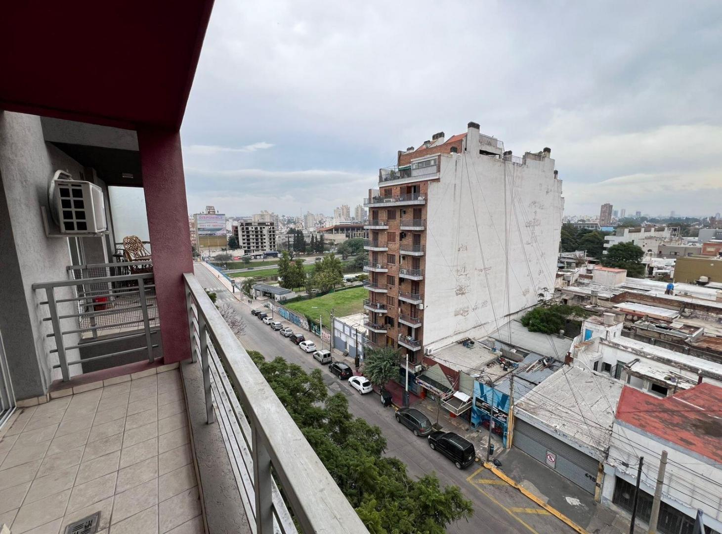 Foto de Departamento en Alquiler de 1 dormitorio con balcón en Providencia, Alberdi, imagen 3