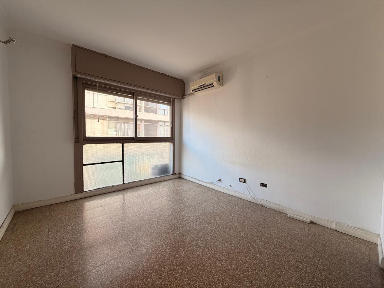 Foto de Oficina en venta con balcon en el centro, imagen 5