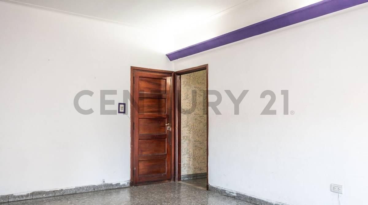 Venta PH 3 Ambientes en Avellaneda, Patio y Lavadero 3