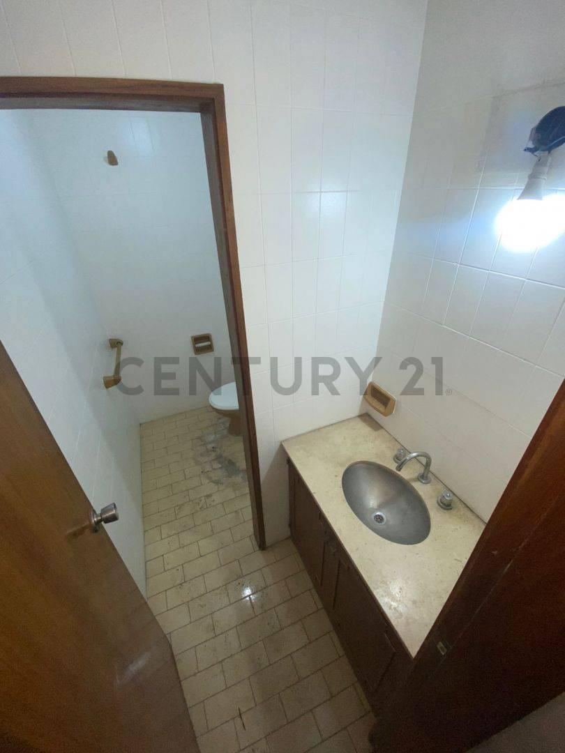 Venta de Piso Completo de 228 M²,en El Centro De San Miguel. 5