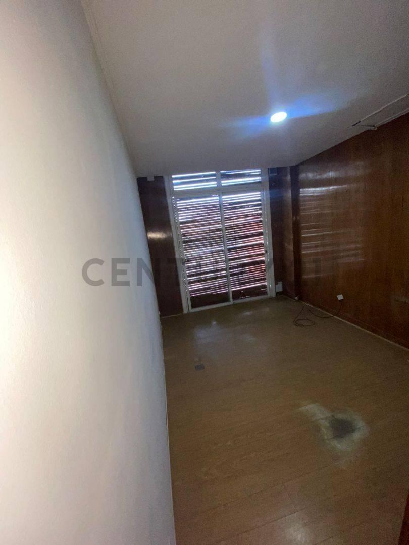 Venta de Piso Completo de 228 M²,en El Centro De San Miguel. 4